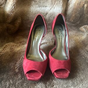 Jessica Simpson raspberry platform peep toe 9 1/2
